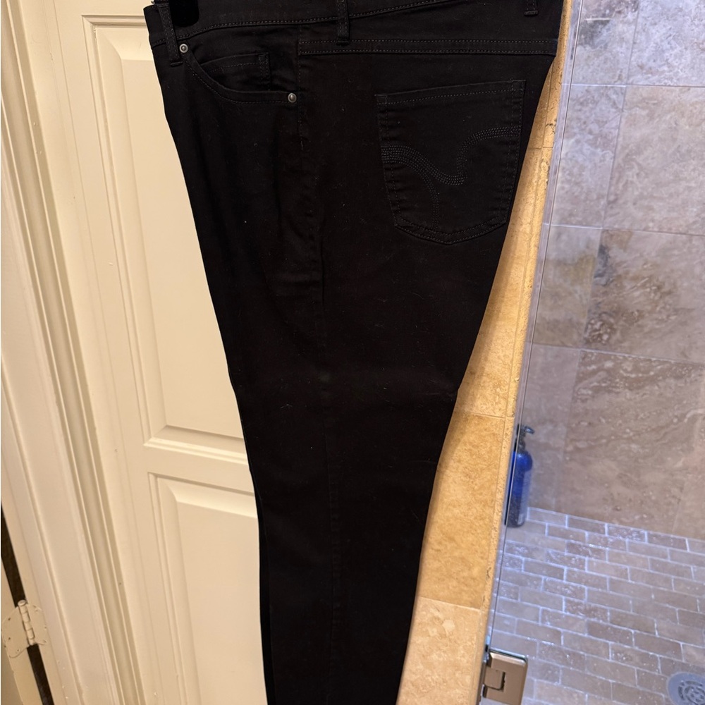 Etcetera Women's Black Straight Leg Jeans